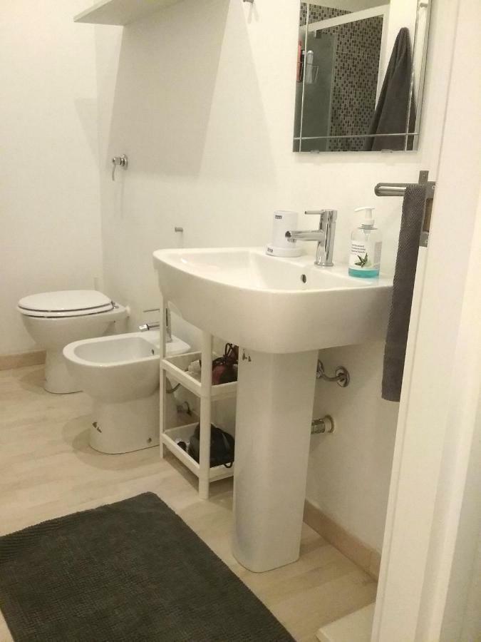 Isola Flat Lägenhet Milano Exteriör bild
