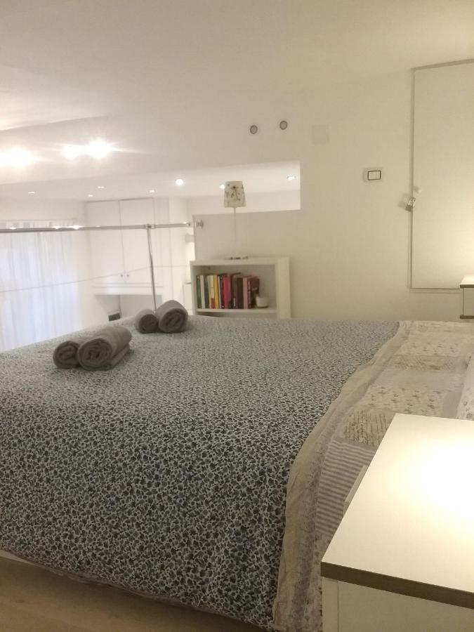 Isola Flat Lägenhet Milano Exteriör bild